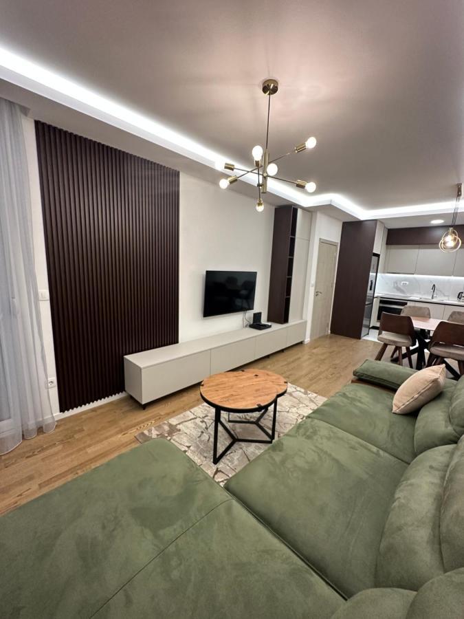 Luxury Apartments D&B Podgoriţa Exterior foto