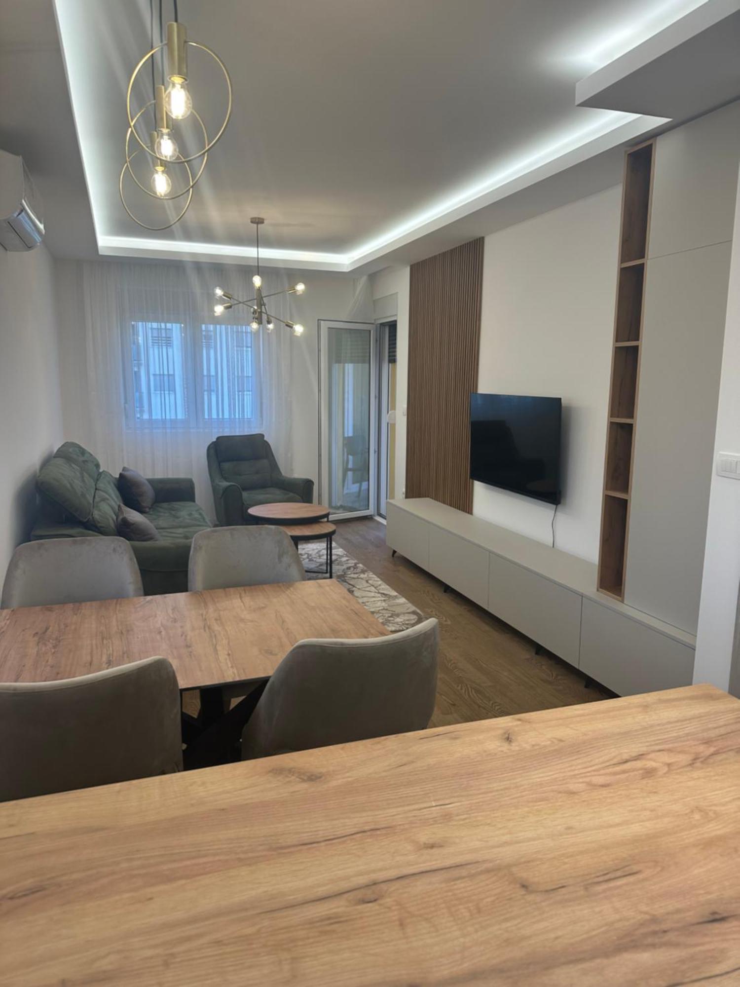 Luxury Apartments D&B Podgoriţa Exterior foto